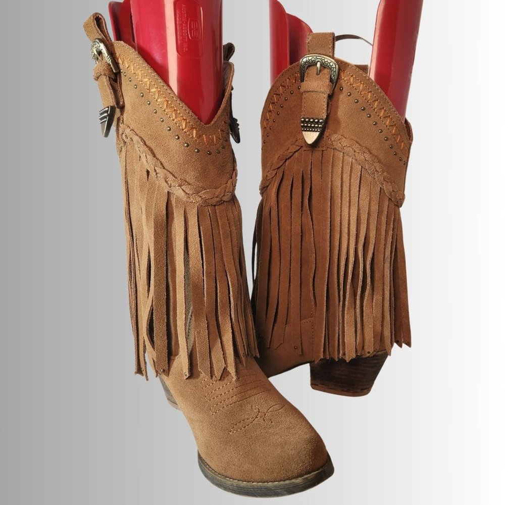 Very Volatile "Hillside Fringe" Women's Cowboy Boots Stud Detail on Fringe Sz. 7